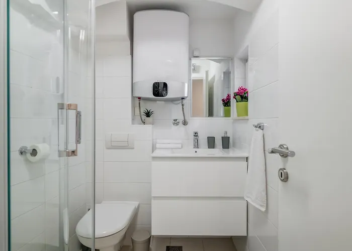 Heritage Carollini Two Floor *