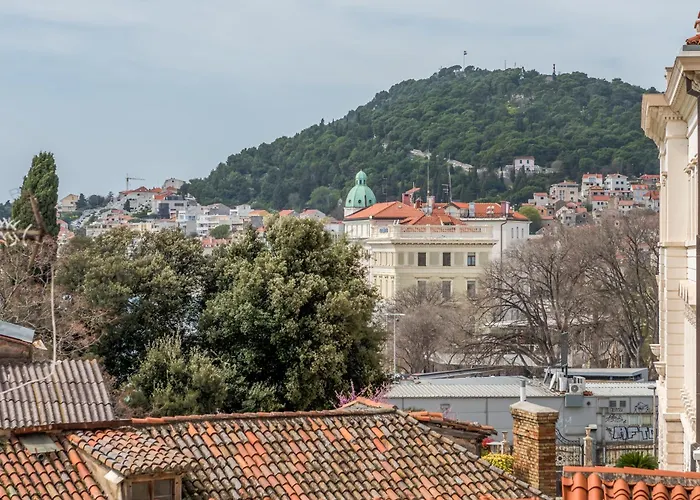 Апартаменты Heritage Carollini Two Floor *