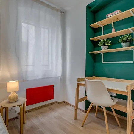 Heritage Carollini Two Floor * Split