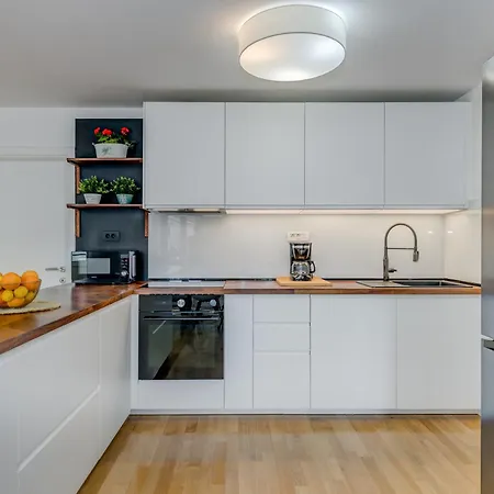 Heritage Carollini Two Floor Apartman