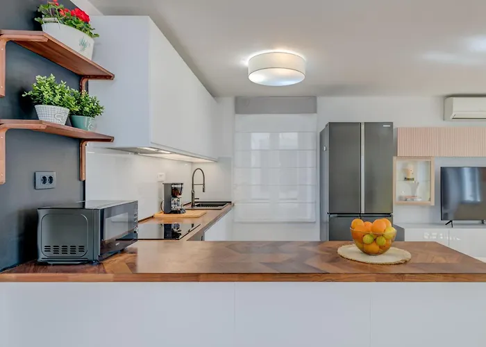 Heritage Carollini Two Floor Apartman