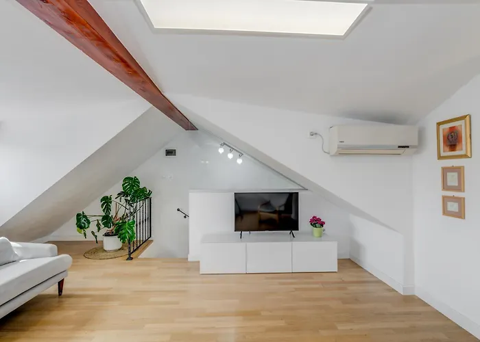 Apartman Heritage Carollini Two Floor Split