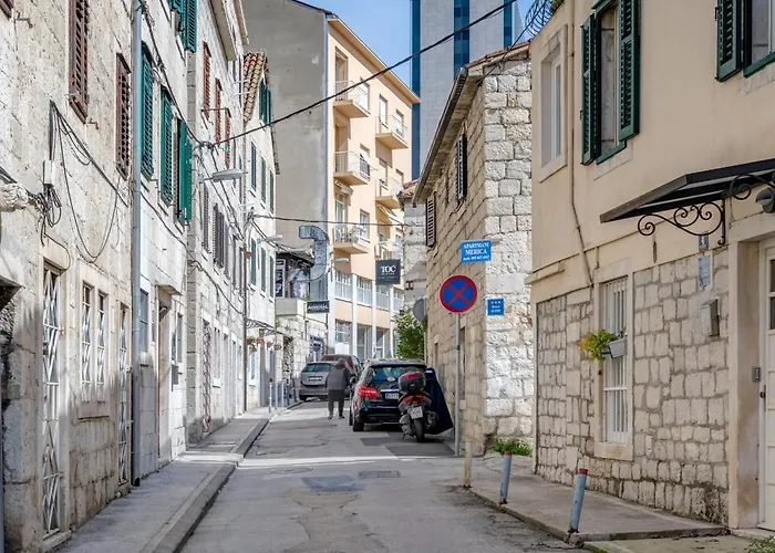 Apartman Heritage Carollini Two Floor Split